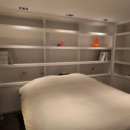 Vanbunnen Apartment *